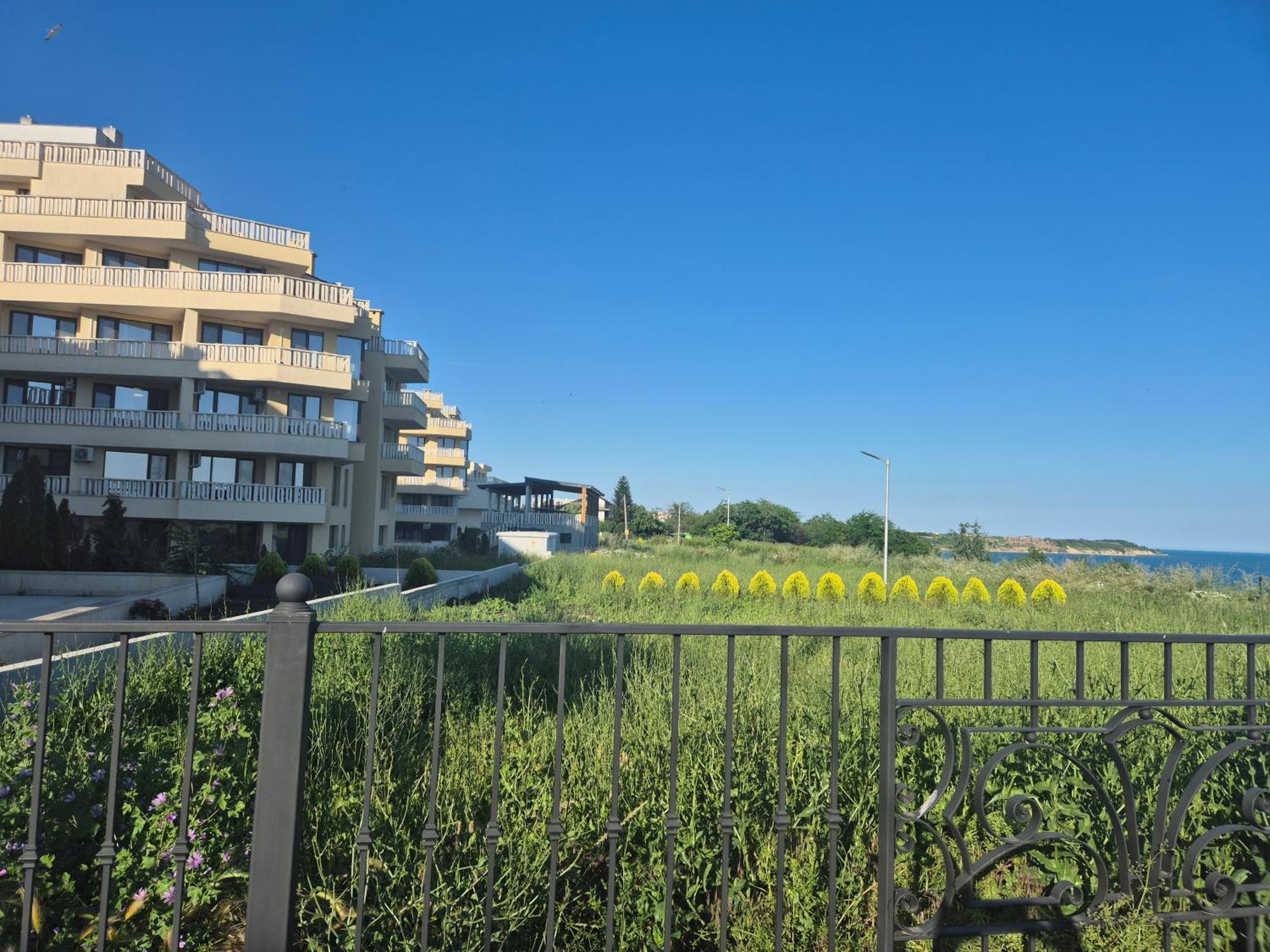Apartment Aquamarine Burgas Luaran gambar